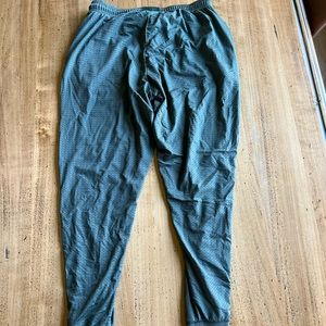 Nice laundry joggers